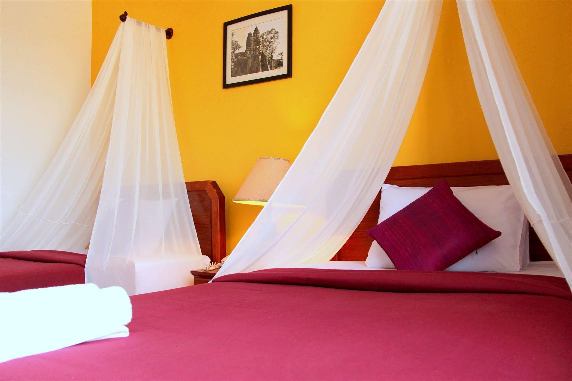 Forest King Hotel II เสียมราฐ ภายนอก รูปภาพ