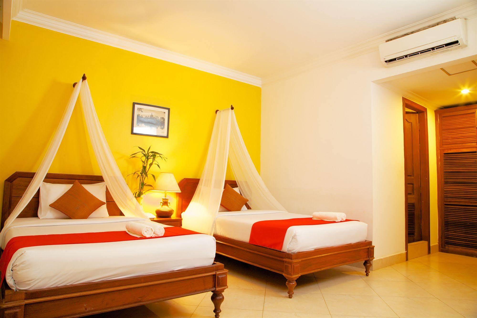 Forest King Hotel II เสียมราฐ ภายนอก รูปภาพ