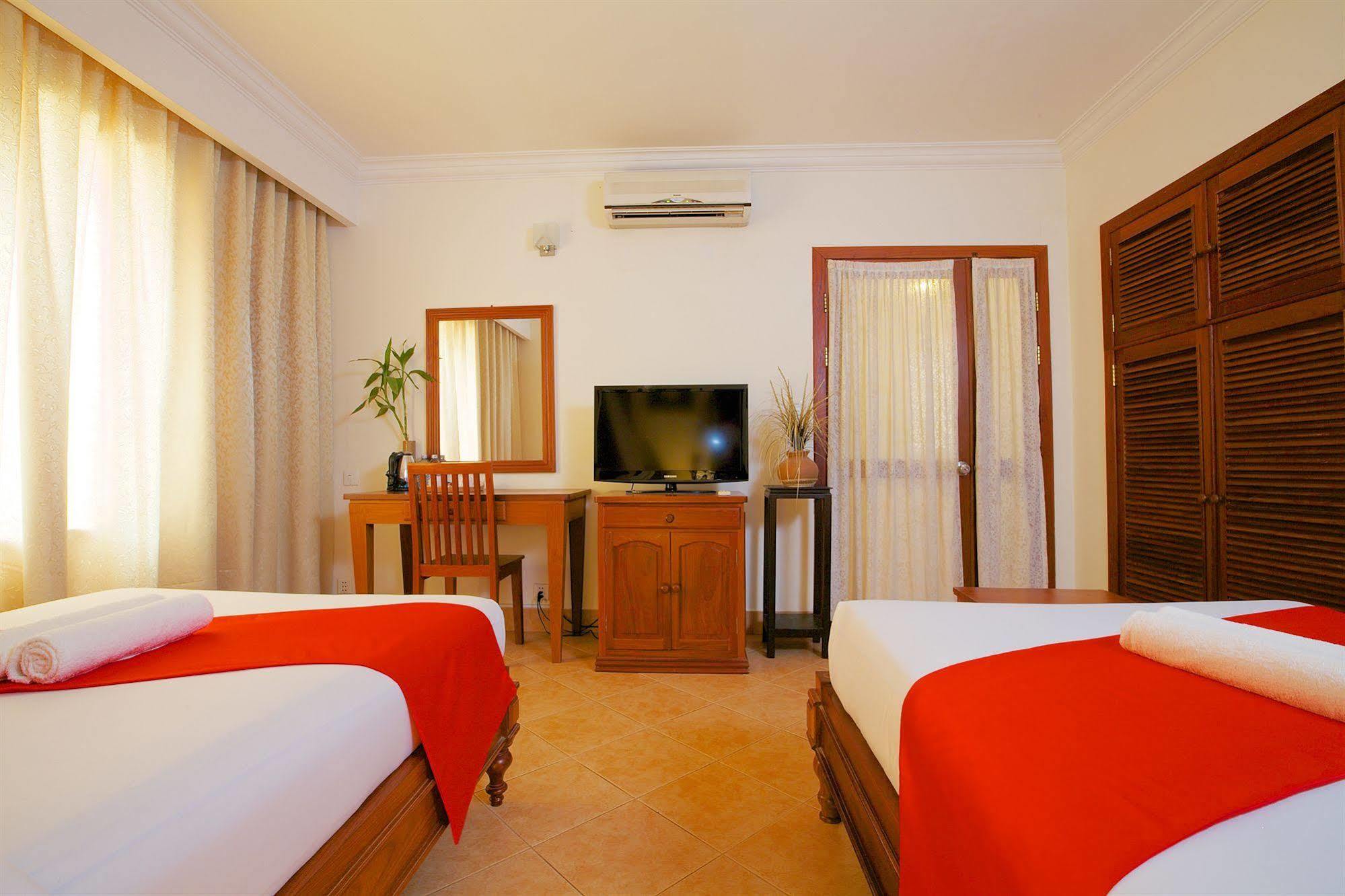 Forest King Hotel II เสียมราฐ ภายนอก รูปภาพ